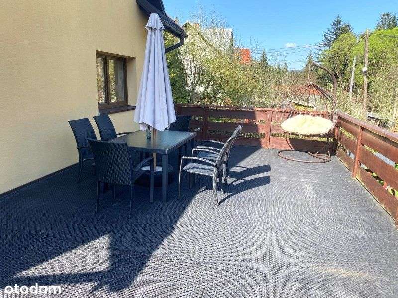 Piękny dom z dużym tarasem, dostępny od zaraz!-16