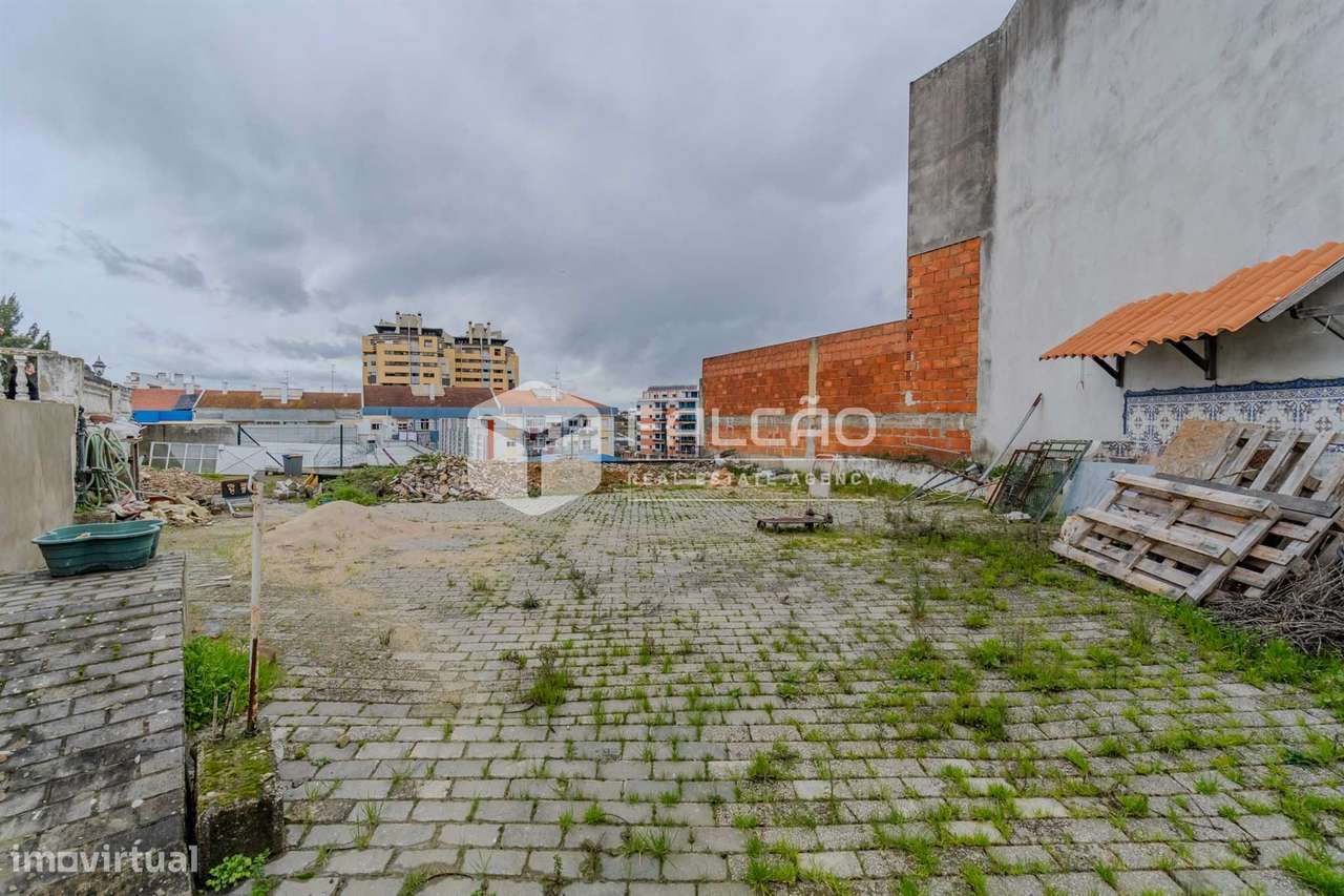 Moradia Geminada T3 Venda em Santarém (Marvila), Santa Iria da Ribeira - Grande imagem: 3/30