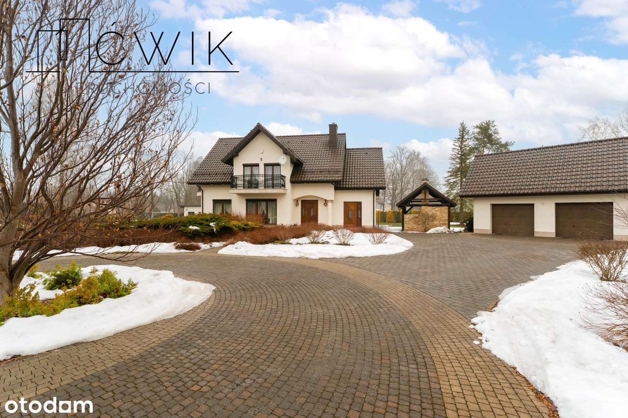 Wysokiej klasy dom - w pełni umeblowany - 209 m2-1