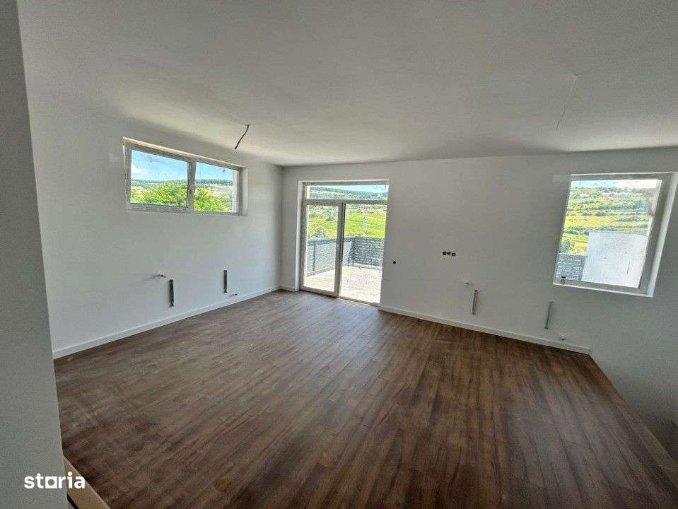 Casa tip Duplex Popesti Vale 4 camere 3 bai terasa si gradina 500mp - Imagine principală: 3/16