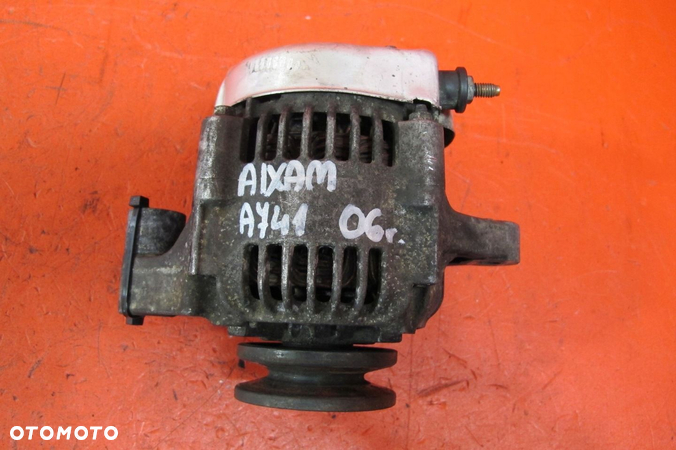 AIXAM A741 A721 0.4D Z402 ALTERNATOR 17580-64012 - 1