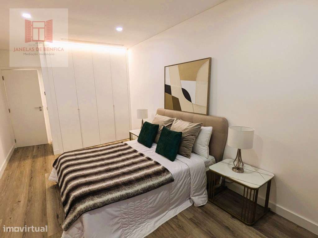 Herdade Aroeira, V4 c/ piscina e jardins-23