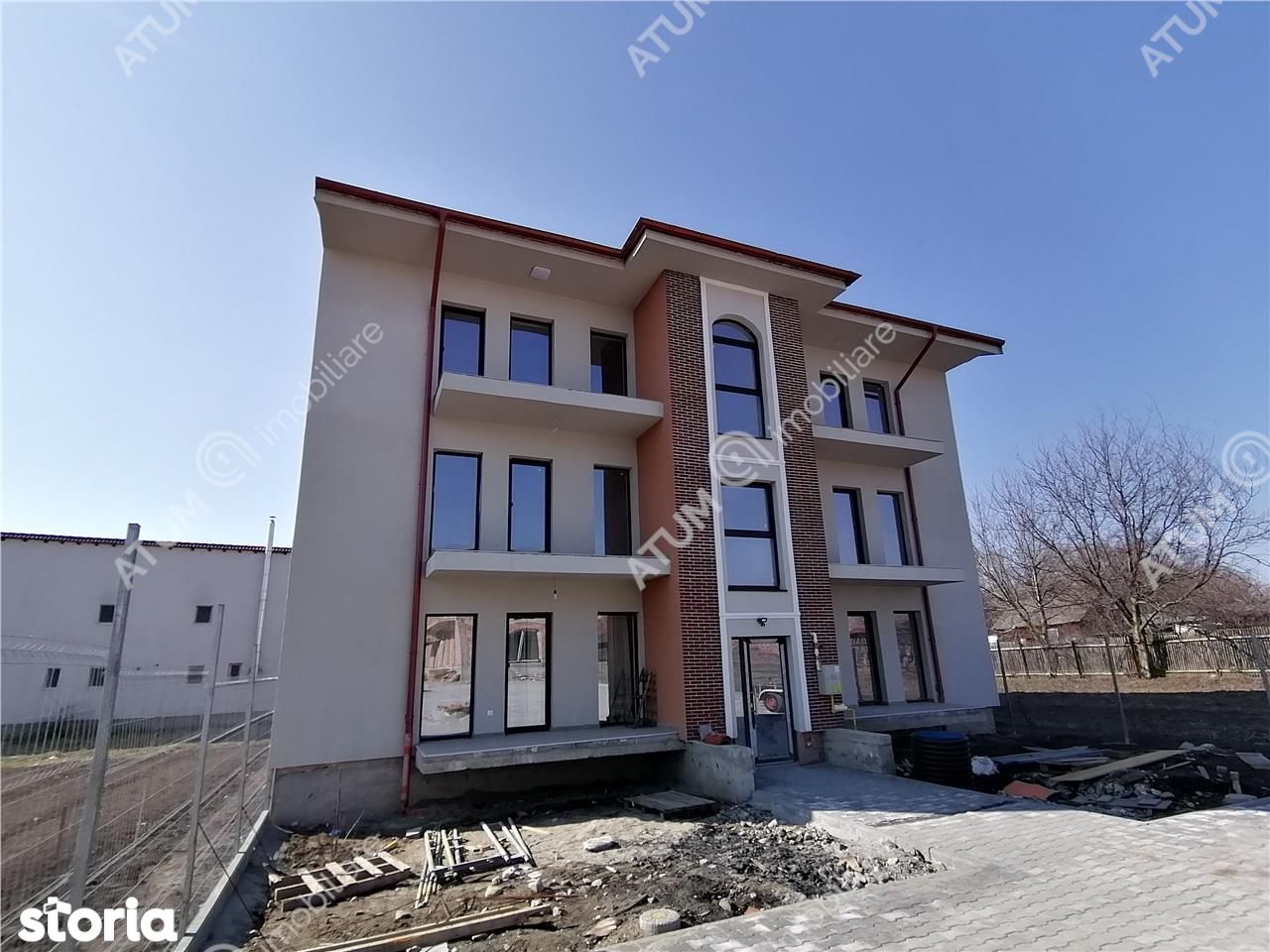 Apartament cu 3 camere si 2 balcoane de vanzare in Sibiu zona Selimbar