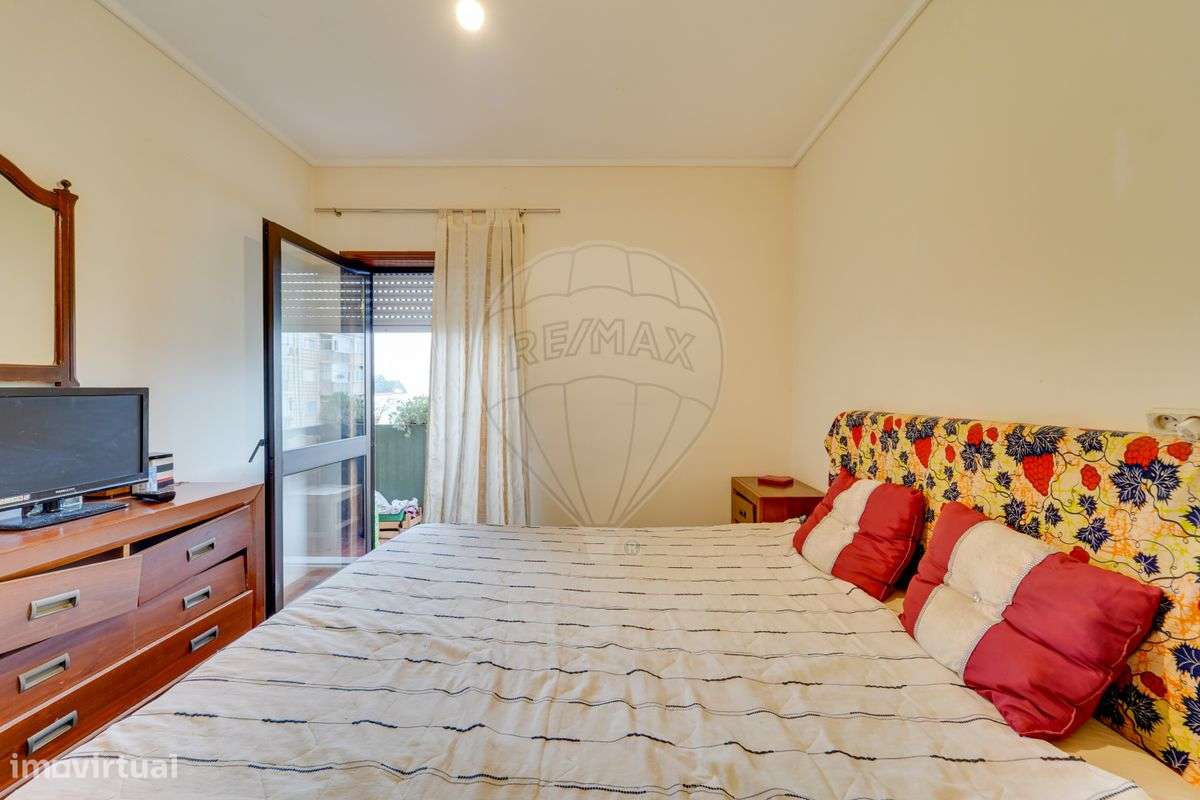 Apartamento T2 - Esgueira-19