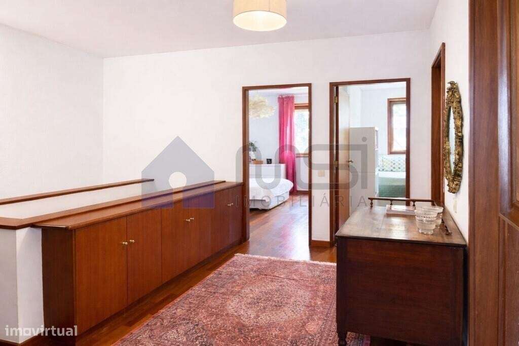 T3 Duplex Luminoso a 5 minutos da Praia – Leça da Palmeira-13