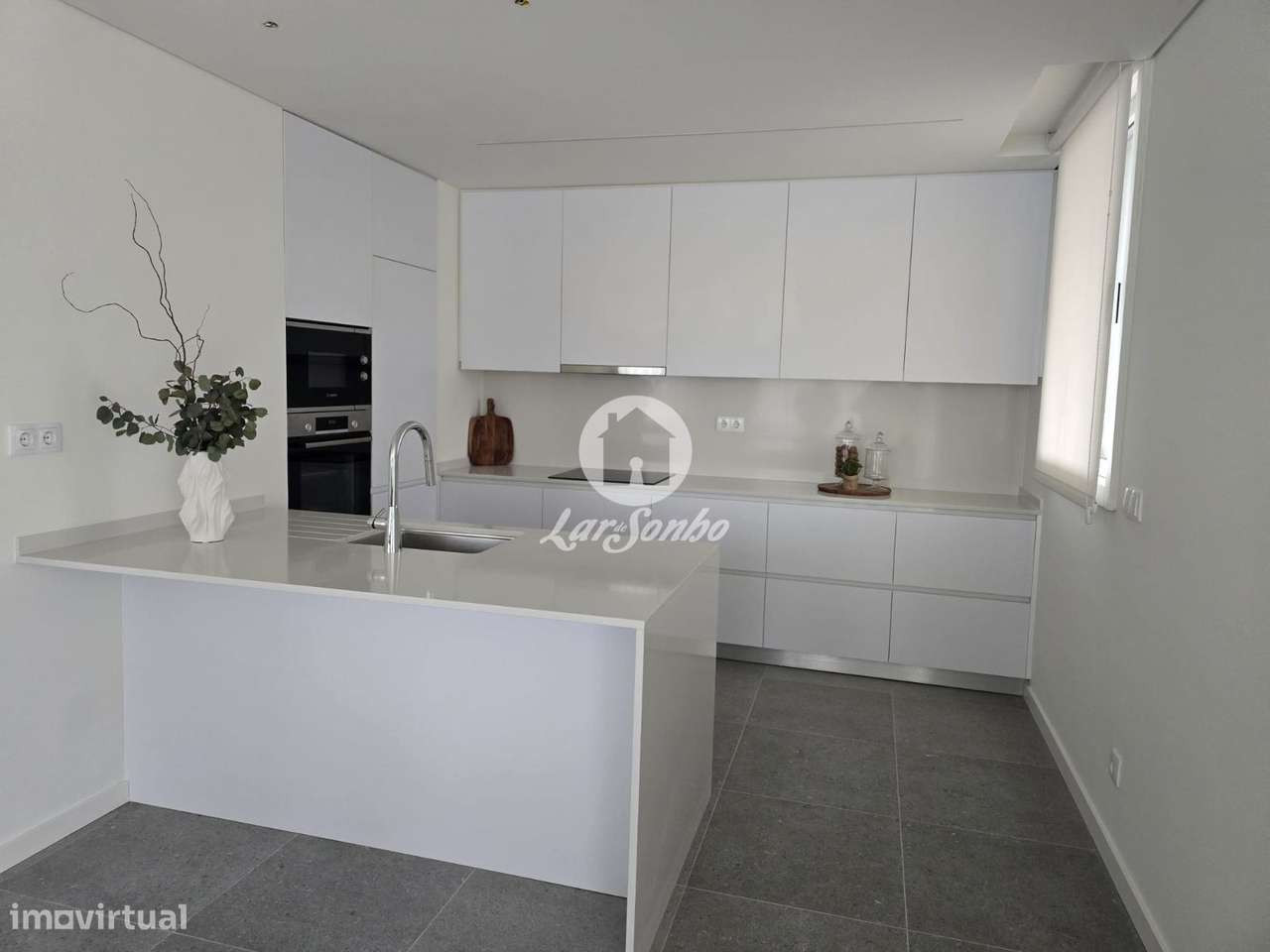 T2 virado a SUL - Empreendimento na Maia - Grande imagem: 5/14