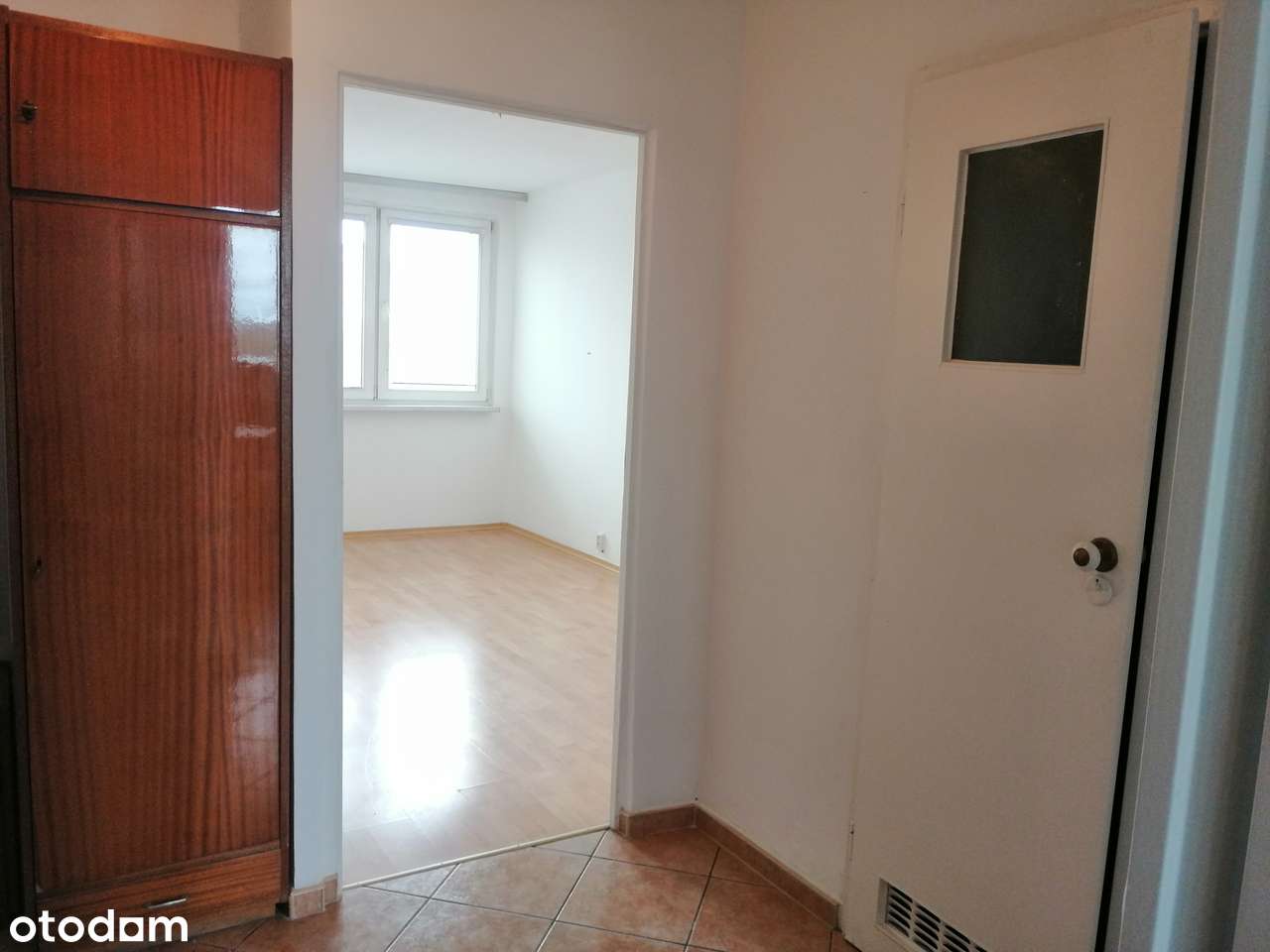 "0" prowizji-4 osobne pokoje-m.postojowe-piwnica-boks-12