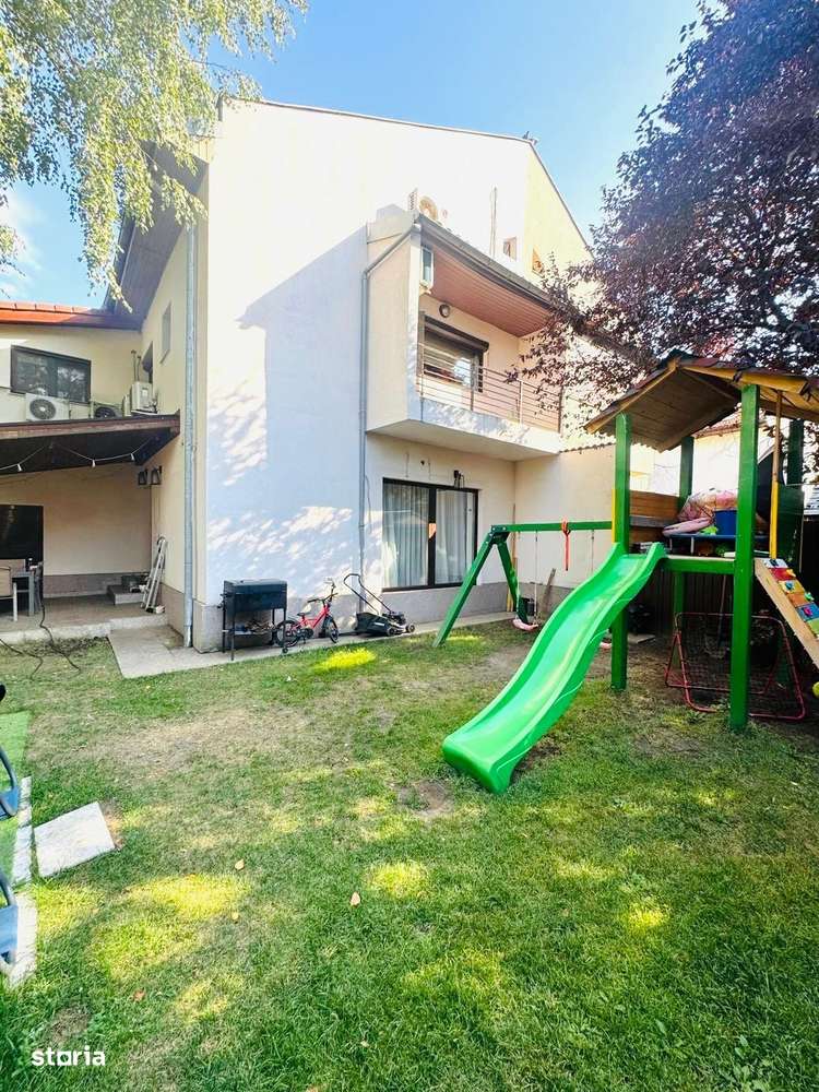 Vilă P+1+M renovată în 2022, cu grădină, în complex privat păzit-4