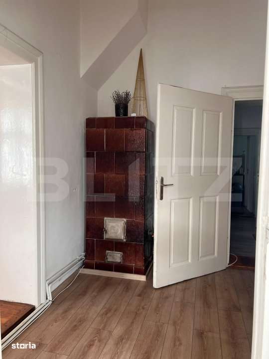 Apartament de vanzare, cu 3 camere, 98 mp, zona Centrul Istoric - Imagine principală: 5/10