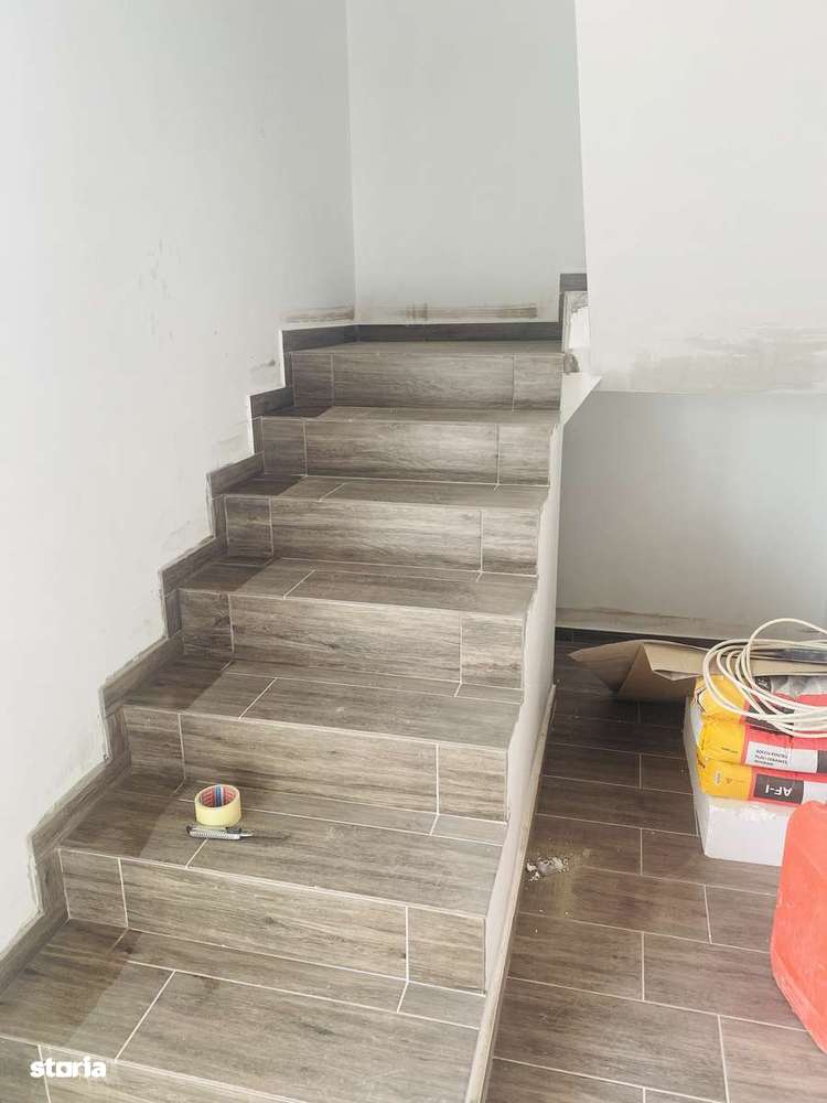 Case Parter + Mansardă de Vânzare în Cartier Ciritei  Strada Plantelor-6