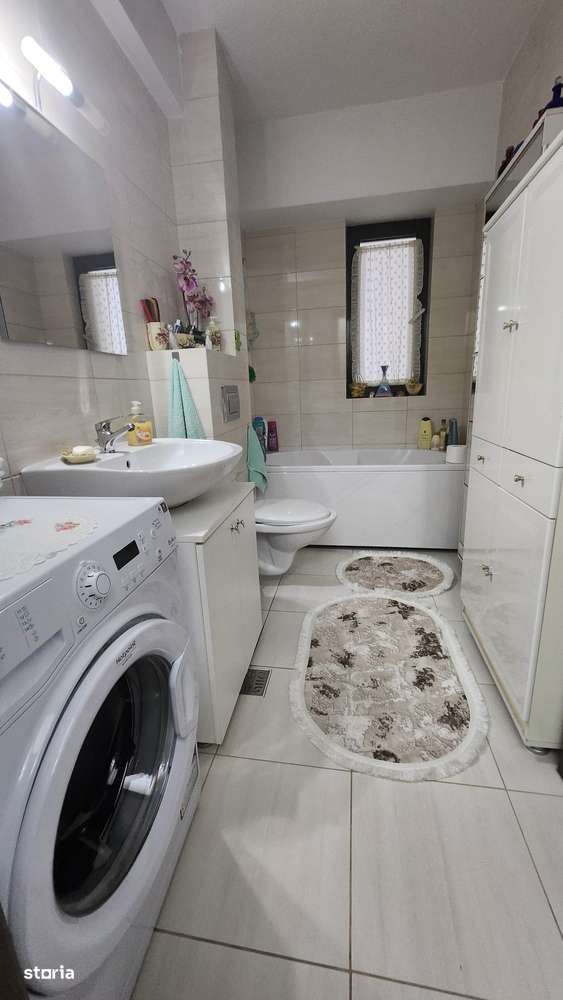 Bloc Nou - 3 camere 106 m.p. - parcare si boxa-8