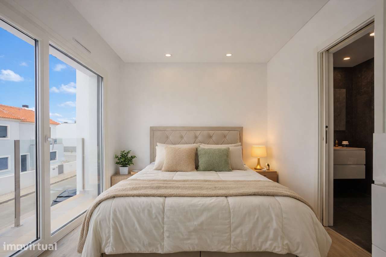 Moradia T4 Semi-Nova-6