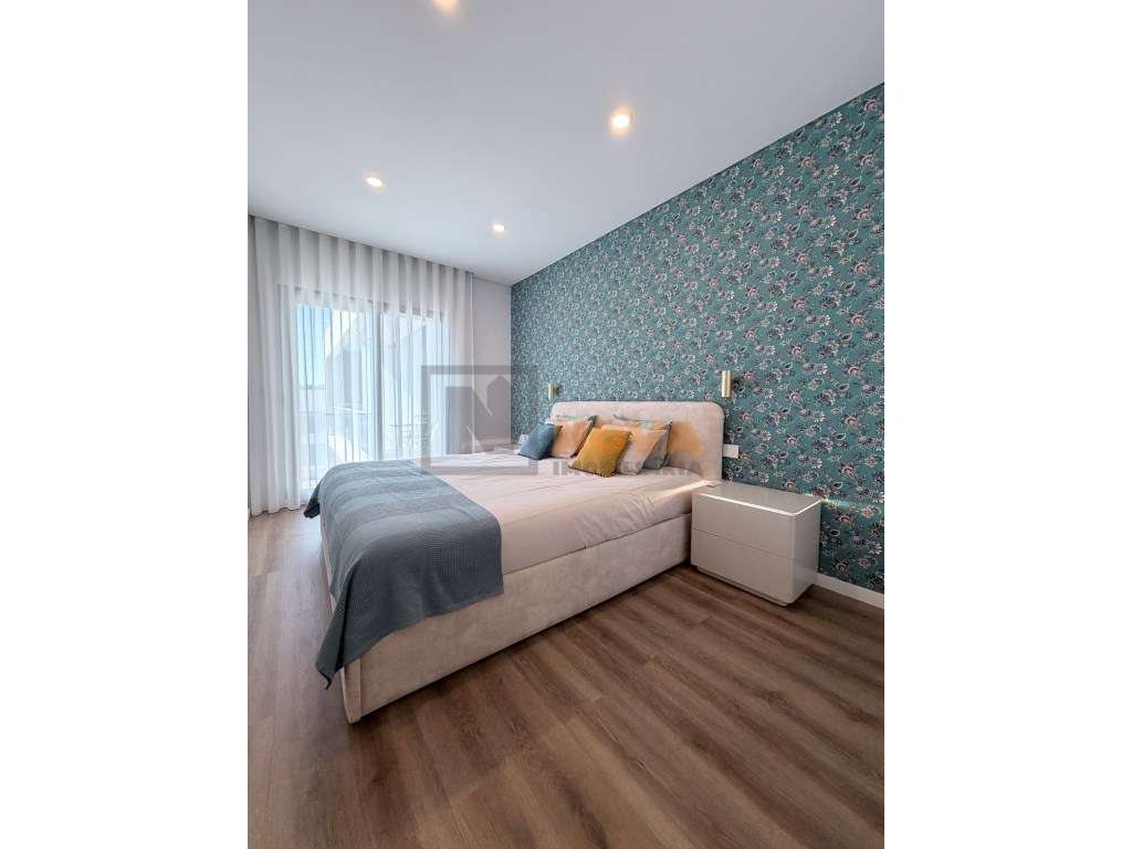 T3 Último Piso em Famões | 165 m² | Domótica | Classe A | 2 Lugares...-20