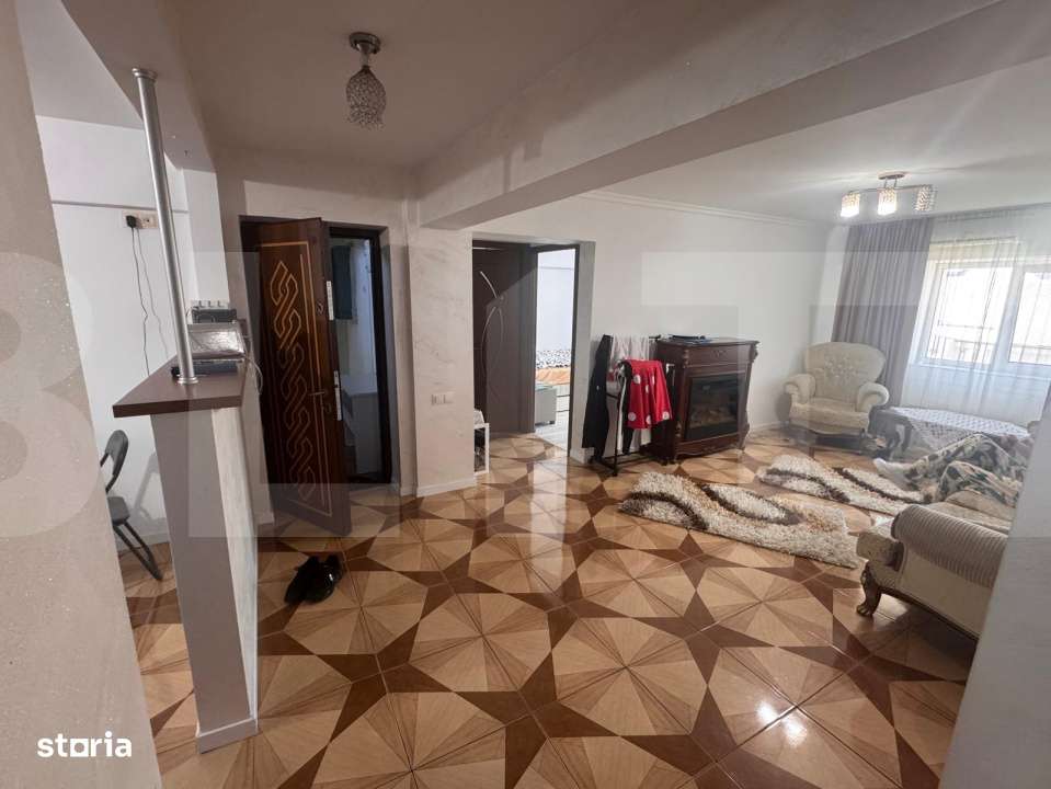 Apartament cu 4 camere, 95,06 mp, zona centrala, etaj 3 - Imagine principală: 1/6