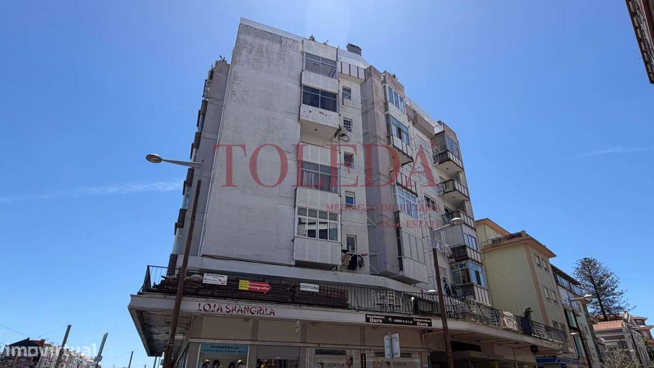 T1 no Centro da Amadora Remodelado-31
