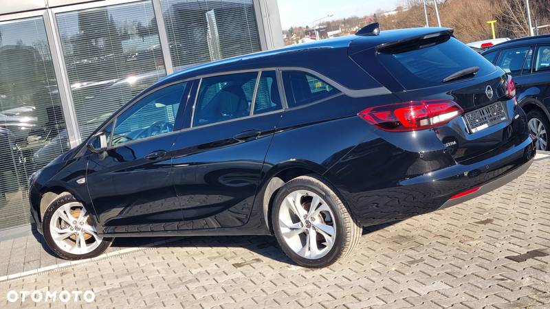 Opel Astra V 1.4 T Elite S&S - 10