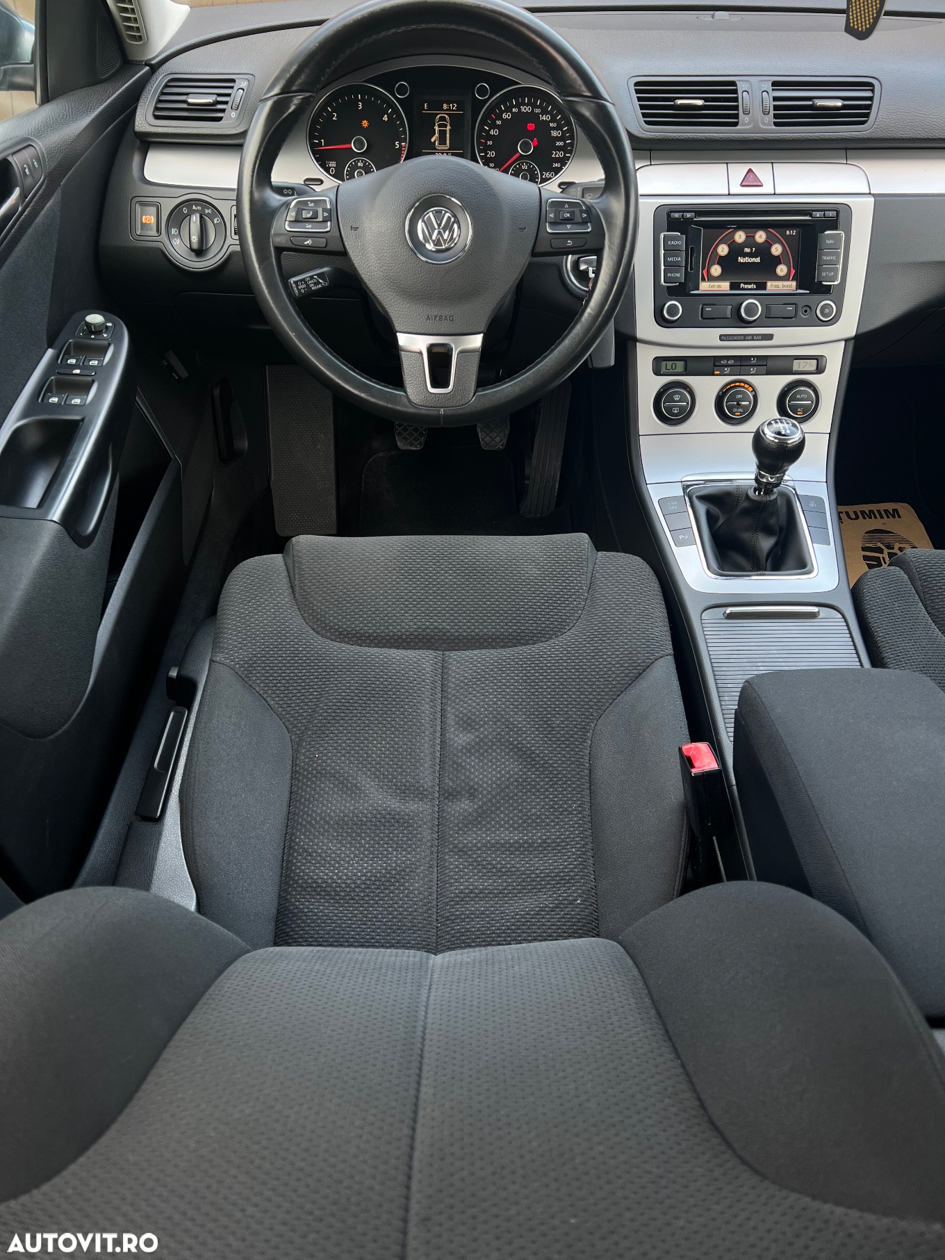 Volkswagen Passat Variant 2.0 TDI DPF Comfortline - 8