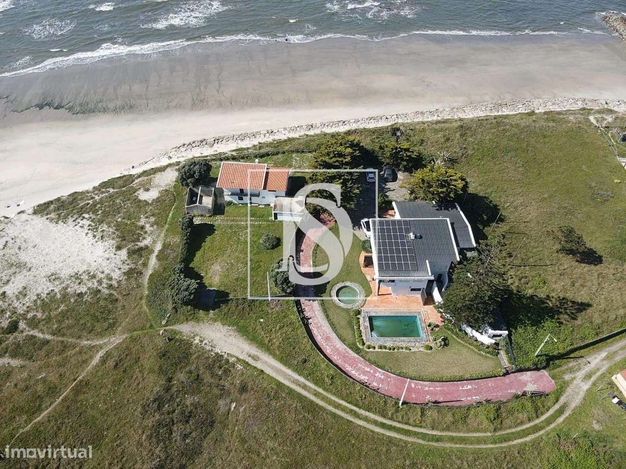 Refúgio sobre o Atlântico – Moradia T5 na 1ª Linha de Mar-14