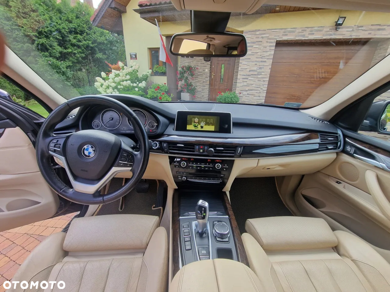 BMW X5 xDrive40d - 14