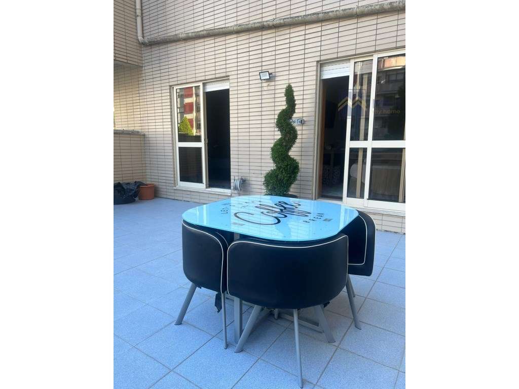 Excelente Apartamento T3 com Terraço em Condomínio Fechado-26
