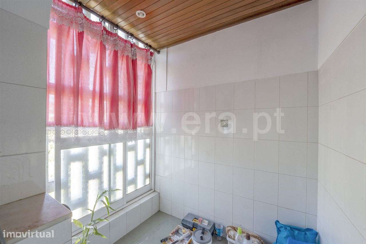 Apartamento T4/T3; Alto do Seixalinho-4