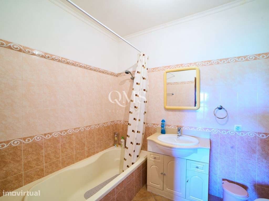 Um retiro intemporal no Algarve onde a elegância encontra a serenidade-15