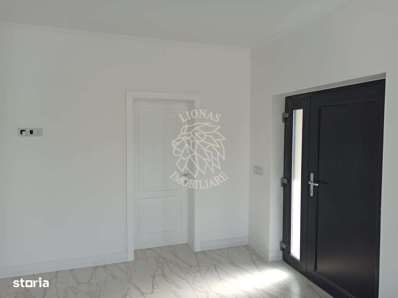 Casa Ultrafinisata 4 camere 121 mp-teren 500 mp-Valea Sigmirului - Imagine principală: 5/9