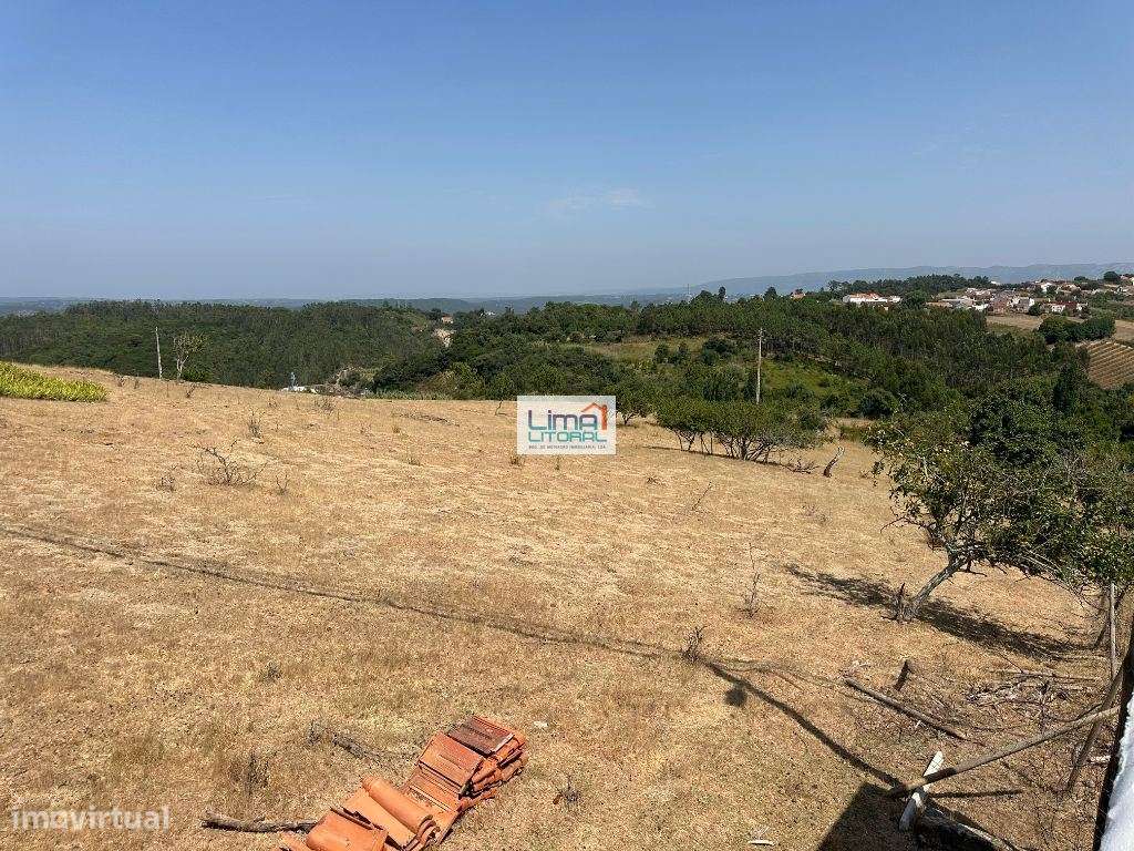 Moradia T3 renovada - próximo da praia da Nazaré-27