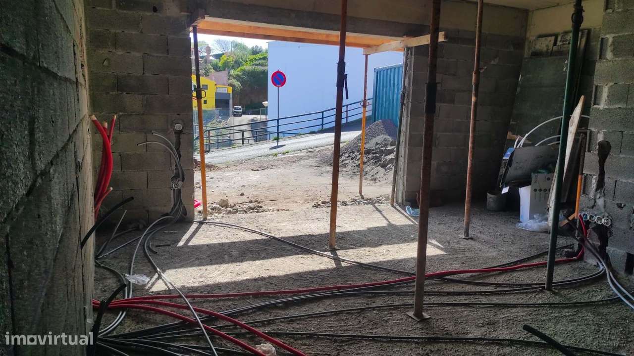 Moradia T3 com vista para o mar em Funchal - Grande imagem: 5/11