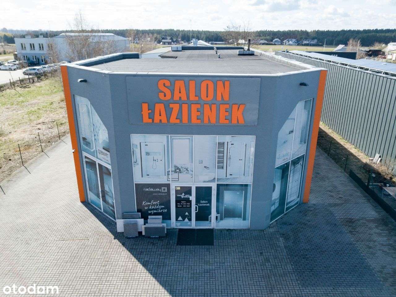 Sprzedam obiekt handlowy z terenem  przy DK12 Leszno 6 000000 netto - Pełny obrazek: 4/4