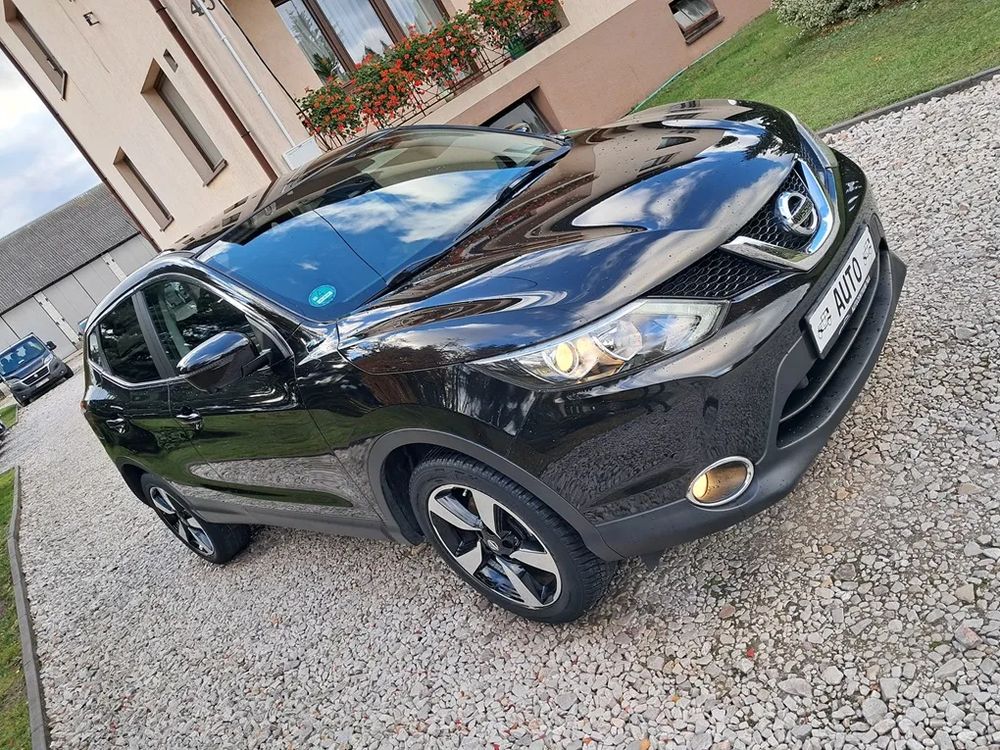 Nissan Qashqai II (2013-2021) 1.2 DIG-T 360 2015