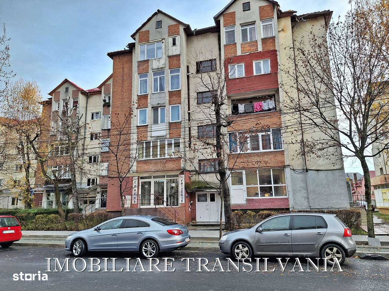 Apartament etajul 1 - zona Decebal, Bistrita-0