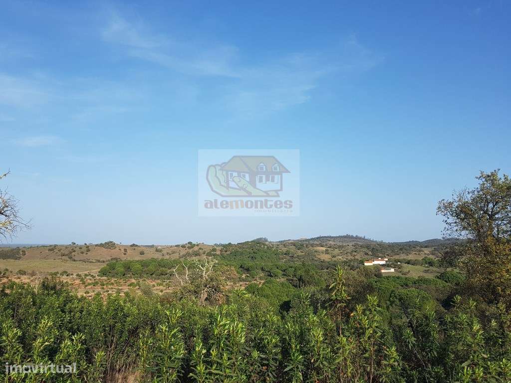 Terreno na serra com vista típica alentejana! - Grande imagem: 2/12