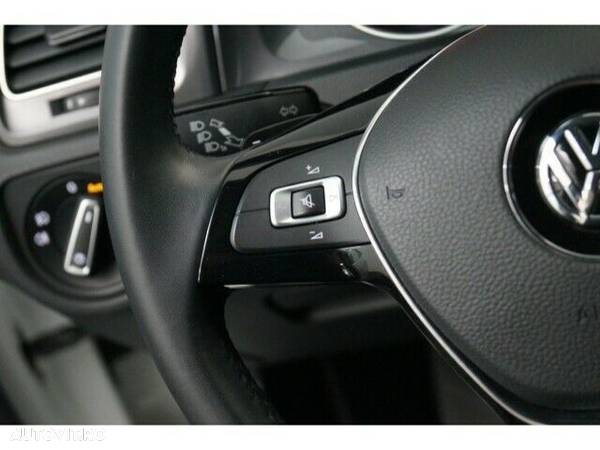 Volkswagen Golf 1.0 TSI DSG - 7