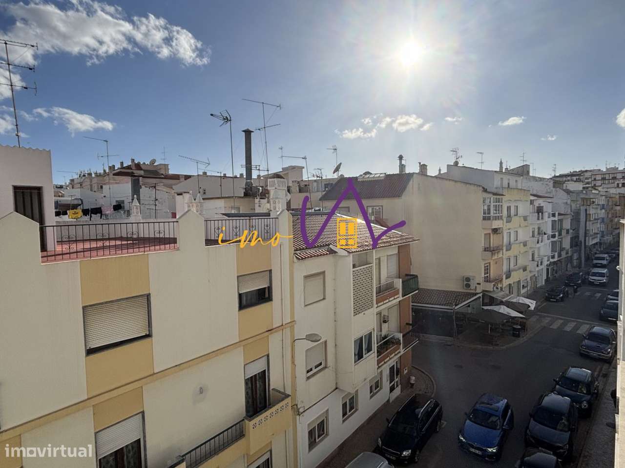 Apartamento T2 com parqueamento em Armação de Pêra-6