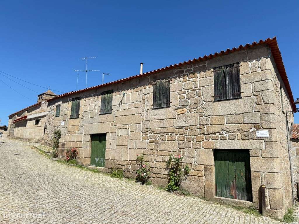 Moradia T6 com interesse Histórico, Foz Côa Freixo de Numão - Grande imagem: 4/28