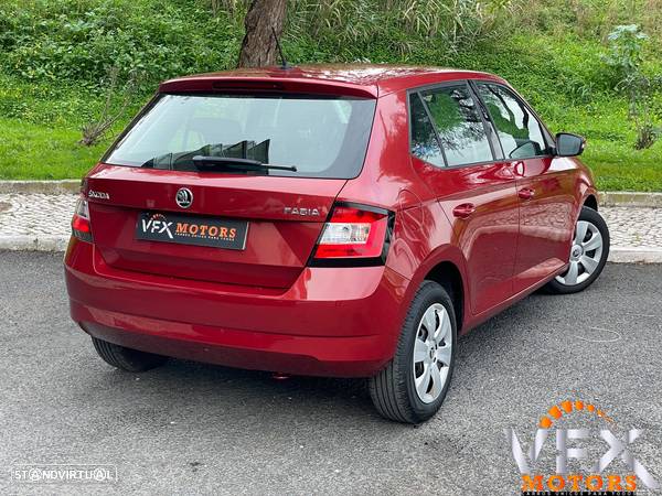 Skoda Fabia 1.2 TSI Active - 2