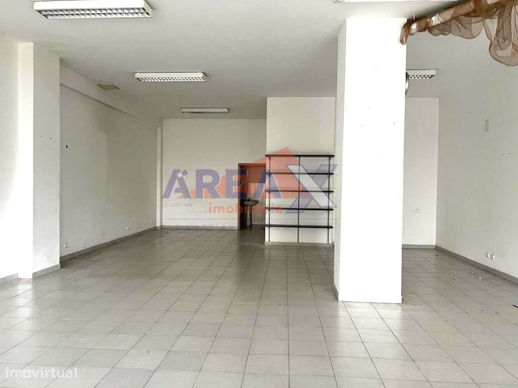 ARRENDAMENTO DISPONIVEL A PARTIR DE MAIO DE 2026. Loja para comérci... - Grande imagem: 4/8