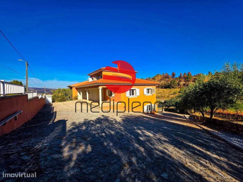 MORADIA T3 C/ GARAGEM E TERRENO-18