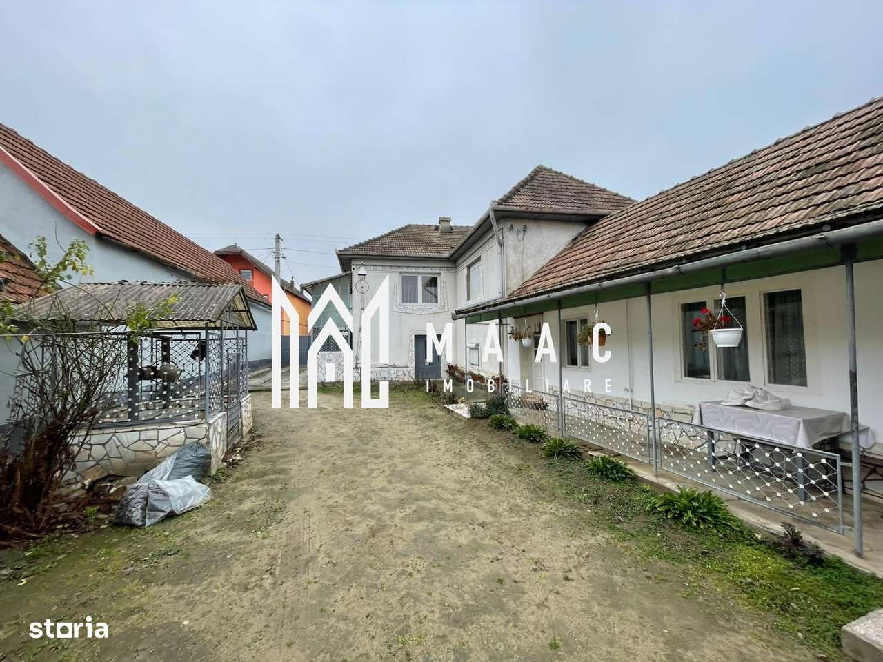 Casă I Teren de 4.500 mp I Anexe I Seica Mare - Imagine principală: 4/12