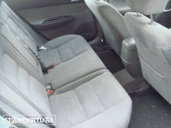 Mazda 6 2.0 TD 2000 para peças - 12