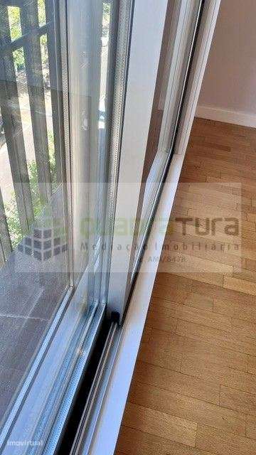 Apartamento T2 | Boavista | junto à Rotunda | Totalmente restaurado-19