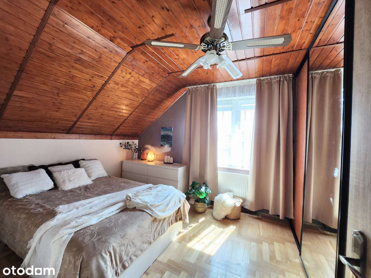 Przestronny dom z ogrodem  – idealny dla rodziny lub inwestora-7