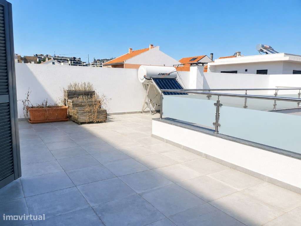 Moradia T3 +1 Renovada Pronta a Habitar Espaço, Conforto e excelent...-27