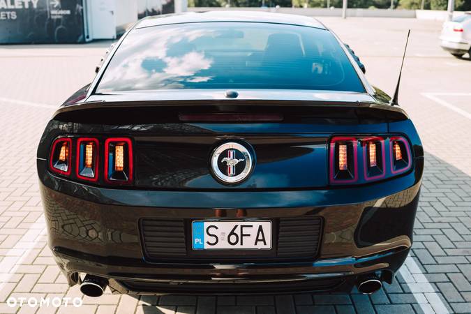 Ford Mustang 3.7 V6 - 12