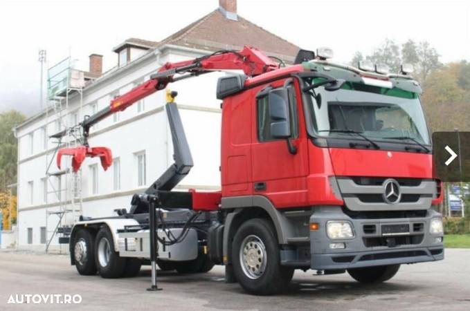 Mercedes-Benz actros - 1