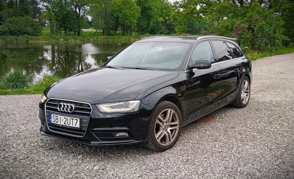 Audi A4 B8 2.0 TDI DPF Ambiente 2012