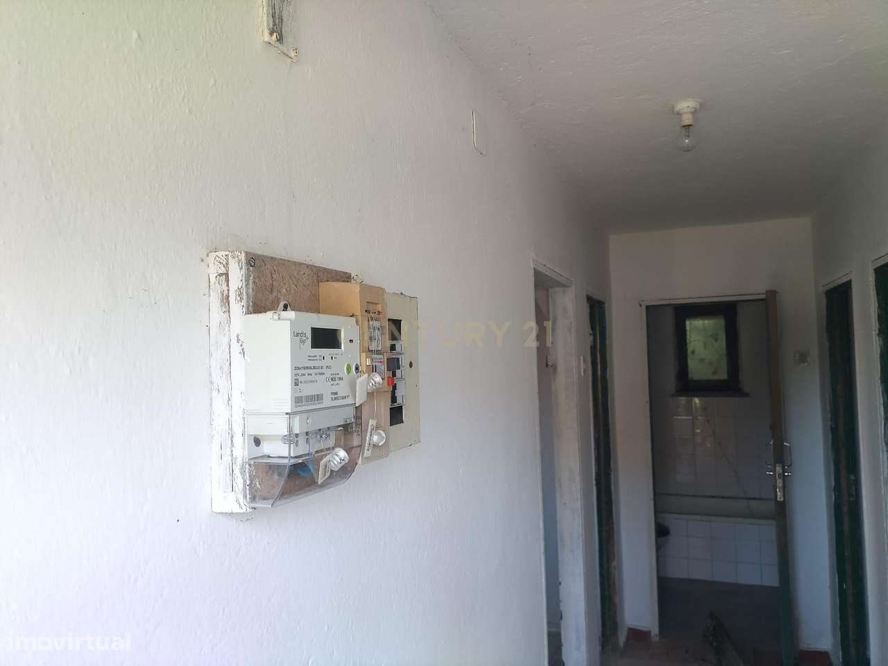 Moradia T2 perto de Torres Vedras com projecto aprovado - Grande imagem: 4/14