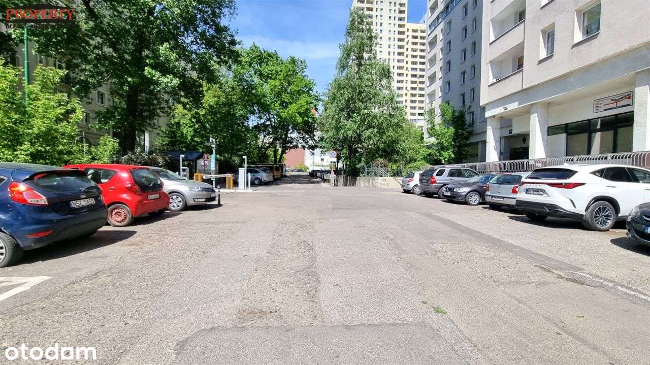 Okazja - 3 pokoje Piotrkowska komórka, parking-15