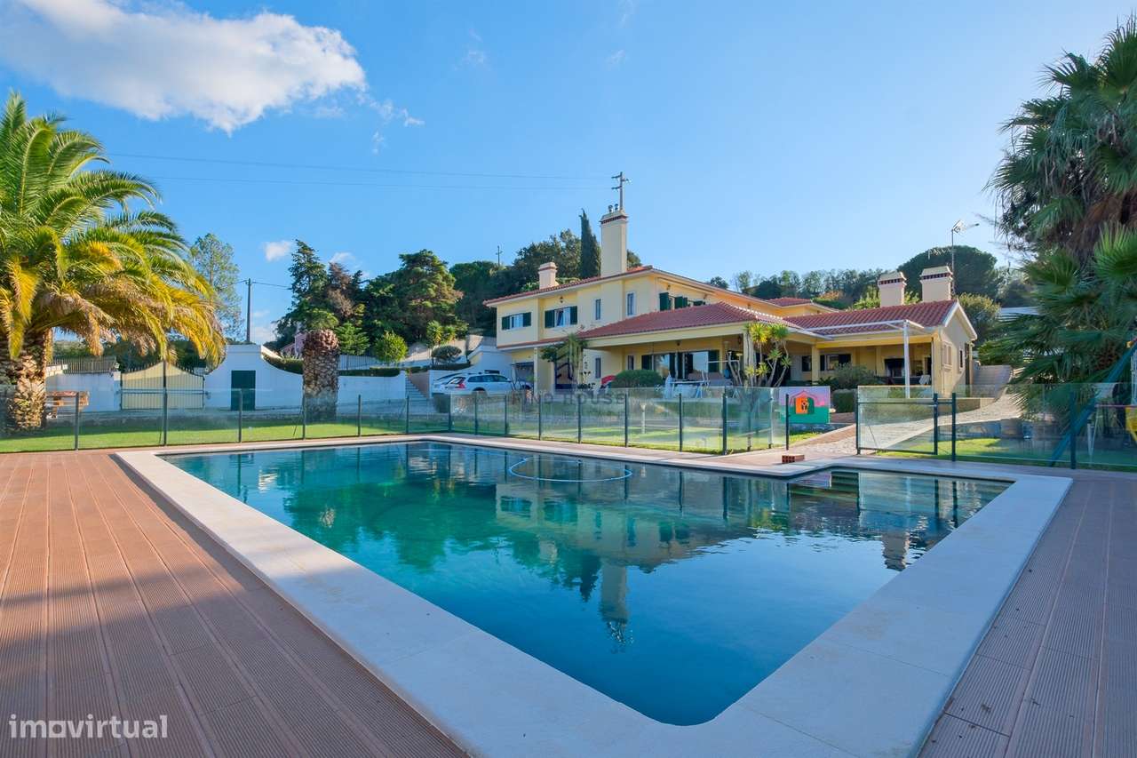 Moradia Isolada T4 com piscina, campo de ténis e logradouro em Cachoei-14